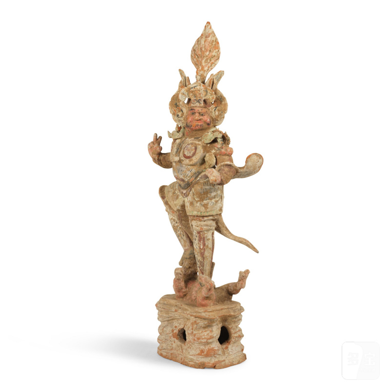 唐 陶加彩天王立像 | STATUETTE DE LOKAPALA EN TERRE CUITE PEINTE